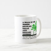 Spaziergang durch das Woods Funny Mug Kaffeetasse (VorderseiteRechts)
