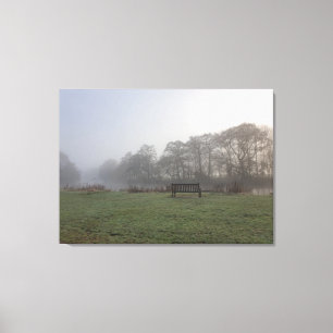 Spaziergang im Park an einem Wintermorgen Leinwanddruck