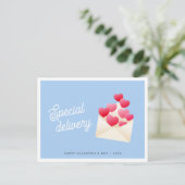 Special delivery Hearts Envelope Valentine's Day Postkarte (Stehend Vorderseite)