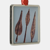 Speerspitzen Silbernes Ornament (Rechts)