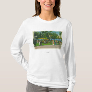 Speisen auf der Promenade an der Roseland T-Shirt