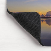 Spektakulärer Sonnenuntergang über dem kleinen Flu Mousepad (Ecke)