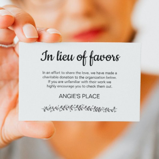 Spenden von Wohltätigkeiten mit Tischplatzierung Platzkarte