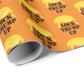 Sperren Sie Trump-Up-Muster Geschenkpapier (Rolleneckpunkt)