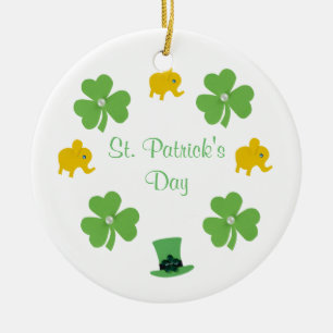 Spezialisieren Sie grünes Klee, Hut für St.Patrick Keramikornament
