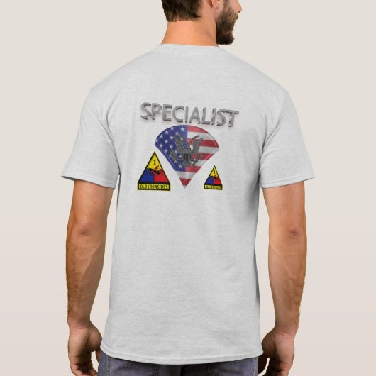 Spezialist für gepanzerte Division T-Shirt (Rückseite)