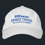 Spezielle Lage und Datum für die Basisklasse Bestickte Kappe<br><div class="desc">Mit dieser maßgeschneiderten Baseballkappe mit eigenem Text. Derzeit liest "Ihr Name" Familie Cruise und den Ort und das Datum Ihrer Kreuzfahrt. Ändern Sie einfach den Text und die Farbe. Ideal für die heißen sonnigen Tage auf dem Deck!</div>