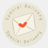 Spezielle Lieferung Red Heart Envelope Runder Aufkleber (Vorderseite)