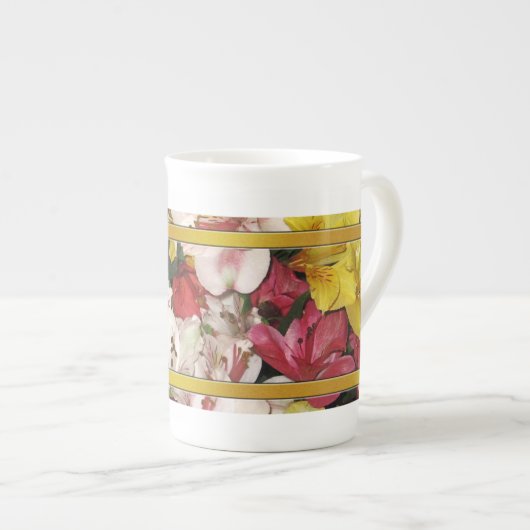Spezielle Tasse für Blumendesign (Vorderseite Rechts)