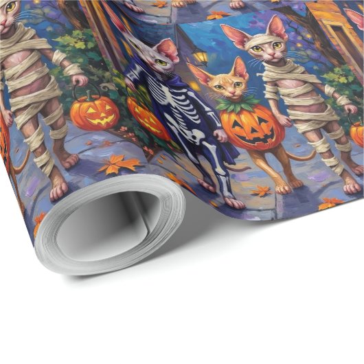 Sphynx Cats Trick-or-Treating in Halloween Costume Geschenkpapier (Rolleneckpunkt)