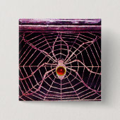 SPIDER UND WEITERE ROTE RUBY Black Button (Vorderseite)
