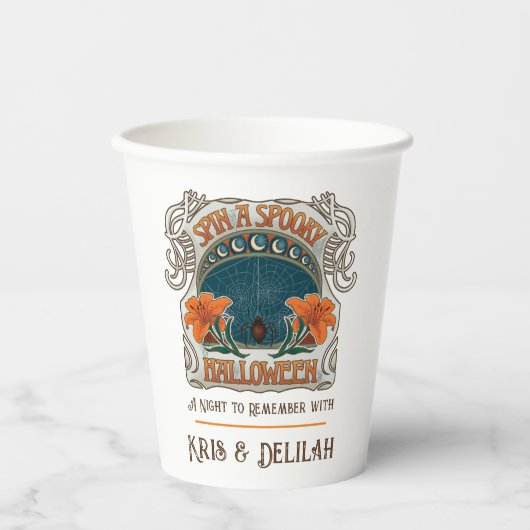 Spiders & Lilies Spooky Halloween Personalisiert Pappbecher (Vorderseite)