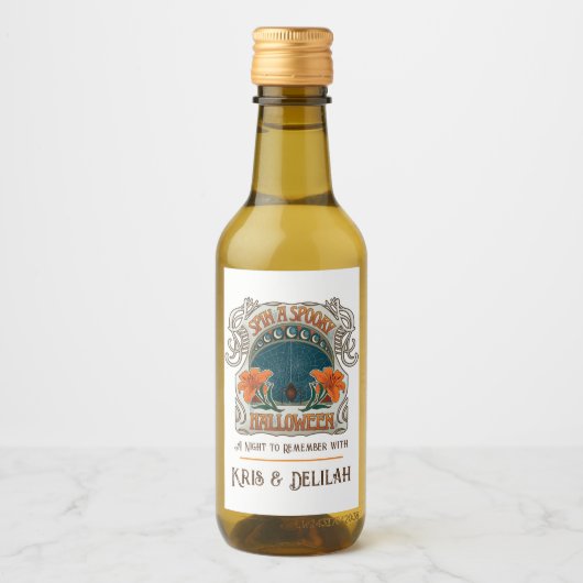 Spiders & Lilies Spooky Halloween Personalisiert Weinetikett (Vorderseite)
