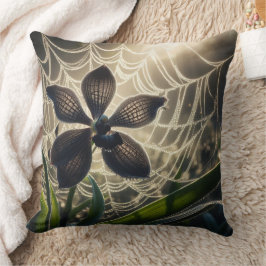 Spiderweb floral kissen
