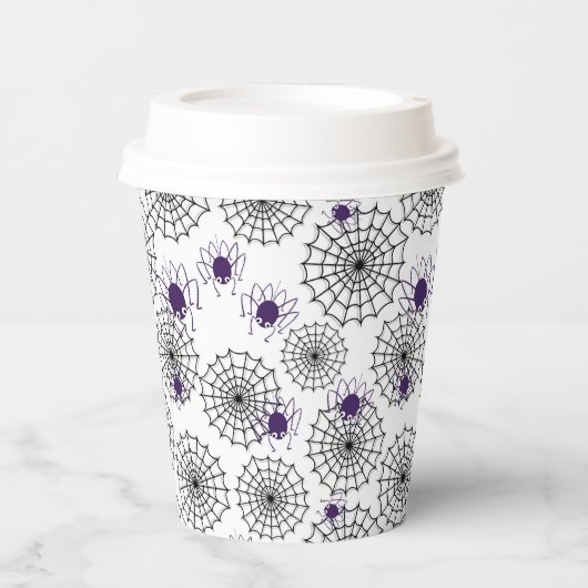 Spiderweb & Lila Spiders Halloween White Pattern Pappbecher (Vorderseite)