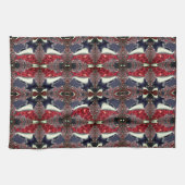 Spiegelbild mit wiederholter Form, über weiß Geschirrtuch (Horizontal)