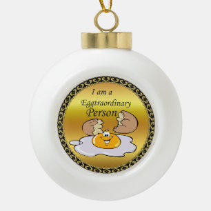 Spiegelei des Cartooncharakters mit großem Läche Keramik Kugel-Ornament