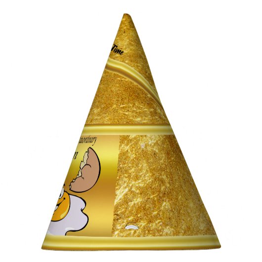 Spiegelei des Cartooncharakters mit großem Lächeln Partyhütchen (Rechts)