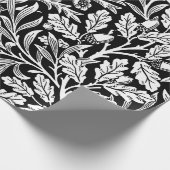 Spiegelkernen und Eiche Blätter Schwarz & Weiß Geschenkpapier (Ecke)