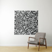 Spiegelkernen und Eiche Blätter Schwarz & Weiß Wandteppich (Beispiel (Horizontal))