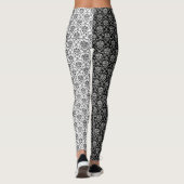 Spiegelopposien Schwarz-Weiß-Damast Leggings (Rückseite)