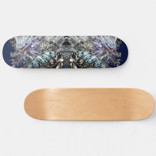 Spiegelreflexion des Drachen Skateboard (Horizontal)