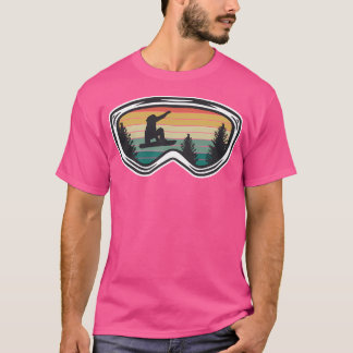 Spiegelungen eines Snowboarders T-Shirt