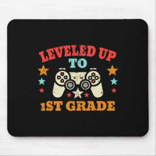 Spiel auf 1. Klasse hochgestuft Erster Schultag G Mousepad