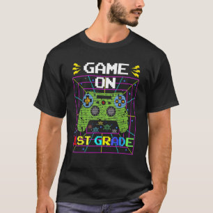 Spiel auf der ersten Stufe glücklich zurück zur Sc T-Shirt