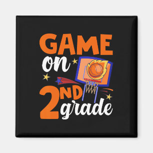 Spiel auf der zweiten Stufe Basketball zurück zur Magnet