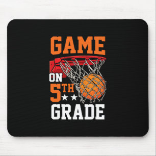 Spiel der fünften Klasse auf Sketll Ck zur Schule  Mousepad