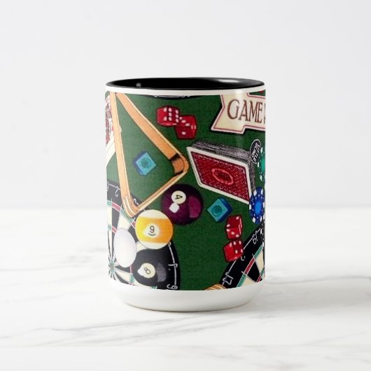 Spiel-Raum-Billard-Karten Zweifarbige Tasse (Mittel)