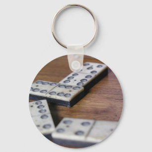 Spiel-Tabellen-Domino-Domino-hölzernes altes Schlüsselanhänger