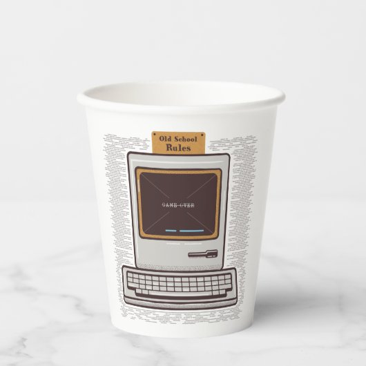 Spiel über alten PC Pappbecher (Vorderseite)