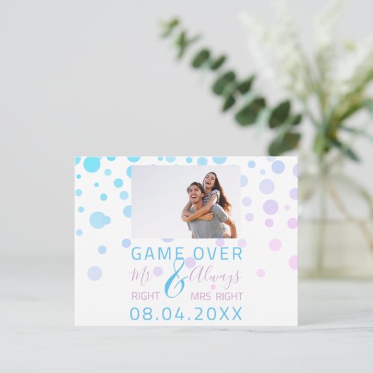 Spiel über lustiges Save the Date Hochzeitweißes F Postkarte (Stehend Vorderseite)