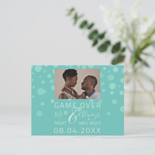 Spiel über lustiges Save the Date Hochzeitweißes F Postkarte (Stehend Vorderseite)