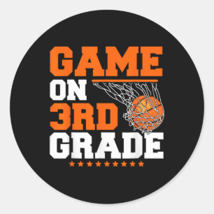 Spiele auf der dritten Stufe Basketball erster Tag Runder Aufkleber