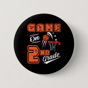 Spiele auf der zweiten Klasse Basketball erster Ta Button
