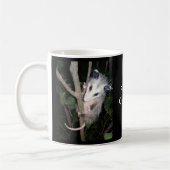 Spielen der Opossum-Tasse Kaffeetasse (Links)