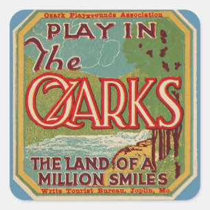 Spielen Sie im OZARKS Land eines Millionen Lächeln Quadratischer Aufkleber