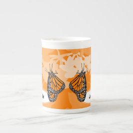 Spielend Monarch Butterfly & Name Orange Porzellantasse