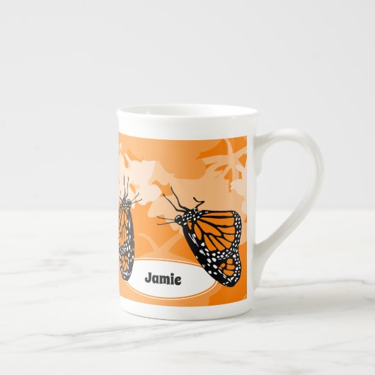Spielend Monarch Butterfly & Name Orange Porzellantasse (Rechts)