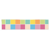 Spielende Springtime-Schachbretter Kurzer Tischläufer (Horizontal)