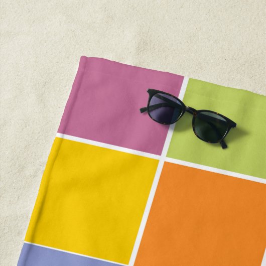 Spielende Springtime Strandtuch (Beispiel)