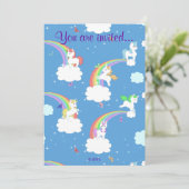 Spielende Unicorn Einladung (Stehend Vorderseite)