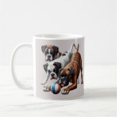 Spielerische Boxer Hunde und Ball Kaffeetasse (Links)
