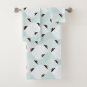 Spielerische Pinguine, die auf dem Schneepattern g Badhandtuch Set (Insitu)