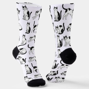 Spielerische Schwarz-Weiß-Tuxedo-Katze-Muster-Sock Socken