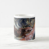 Spielerischer Otter Kaffeetasse (Mittel)
