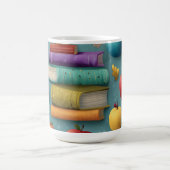 Spielerisches Design mit Büchern und Apple Kaffeetasse (Mittel)